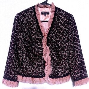 Carmen Marc Valvo Black Lace Overlay Sequin Pink Jacket 6 Floral Peplum Luxury